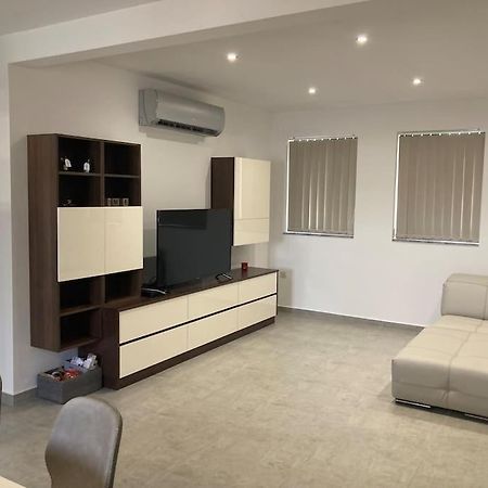 Appartamento Elegant Maisonette In Malta By Assetflow Pro Marsaskala Esterno foto